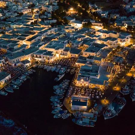 Seafront Brand New Studio In Little Venice Of Paros ナウサ