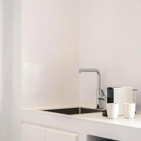 Seafront Brand New Studio In Little Venice Of Paros ナウサ