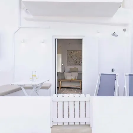 Seafront Brand New Studio In Little Venice Of Paros Науса