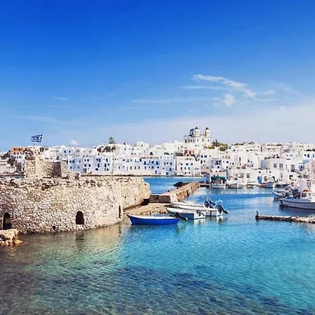 Апартаменты Seafront Brand New Studio In Little Venice Of Paros *